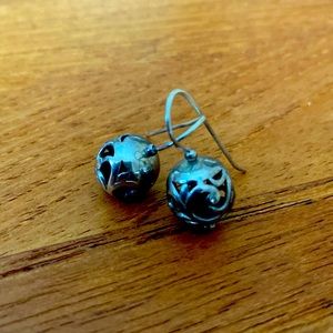 Silpada filigree ball earring